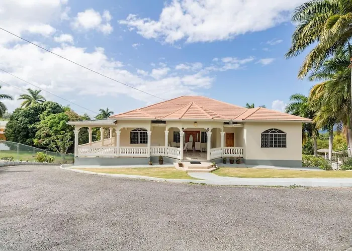 Rose View Apartment Montego Bay
